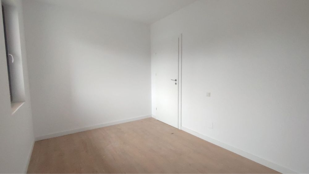 Apartament finisat de vanzare