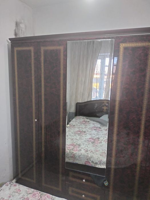 Спальный гарнитур