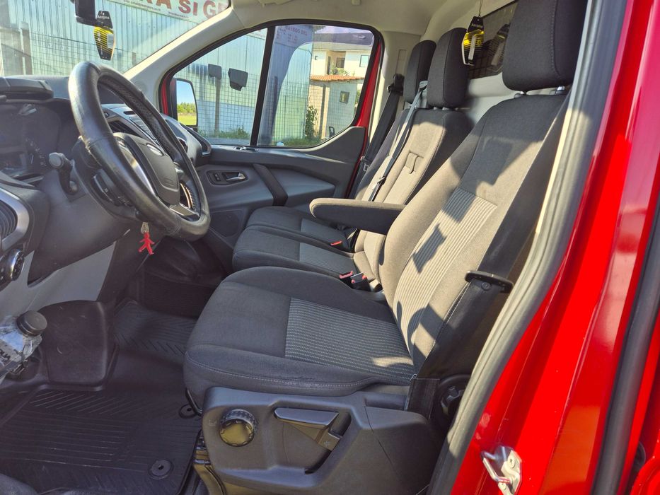 FORD TRANSIT CUSTOM