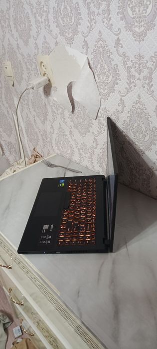 Acer  Nitro  V15