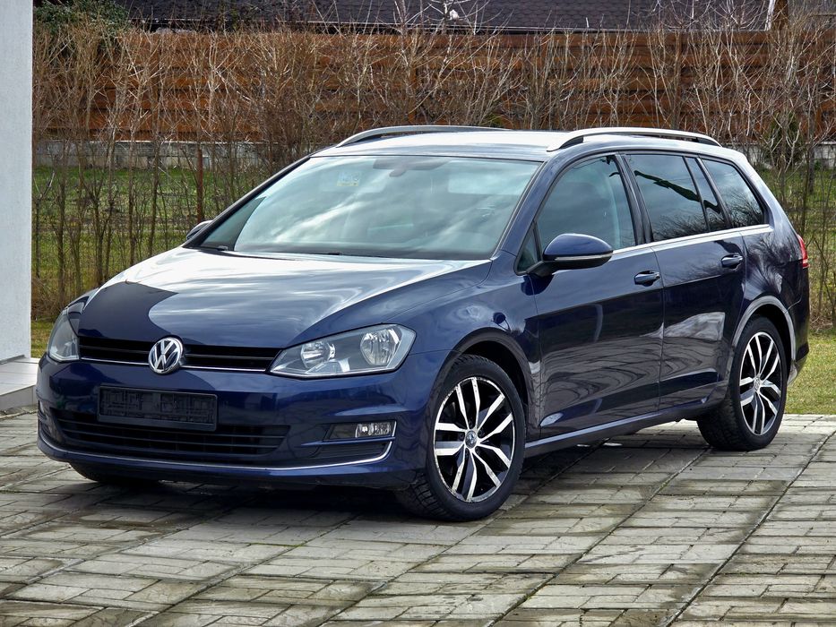 Volkswagen Golf 7 /DSG/ Piele / Keyless