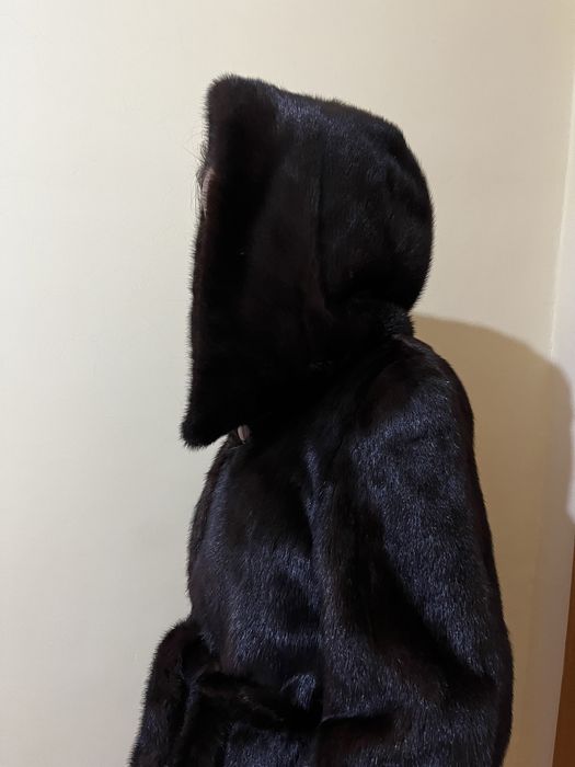 Норковая шуба 180000
