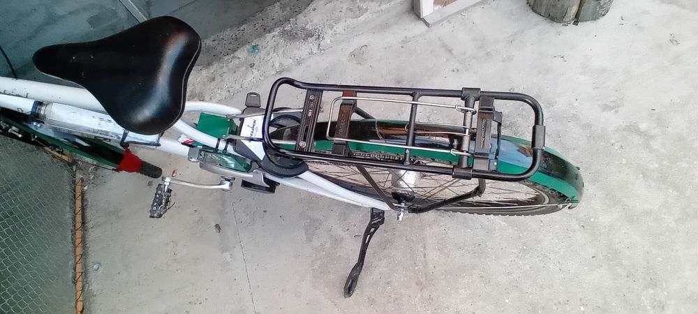 Bicicletă electrică.