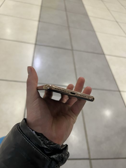 Vând Iphone 11 Pro Max