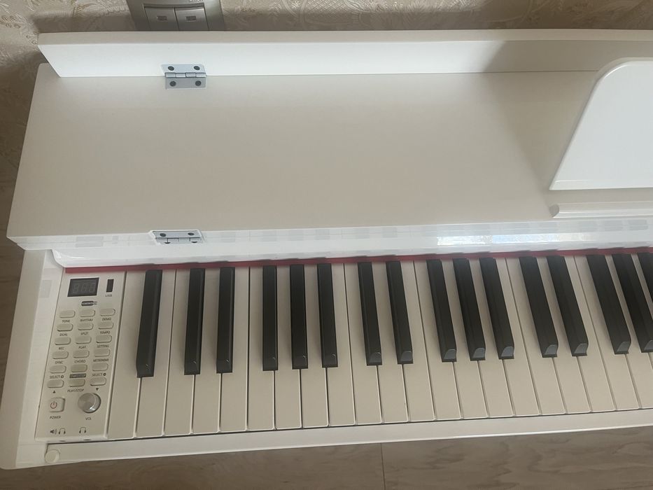 Пианино сатылады