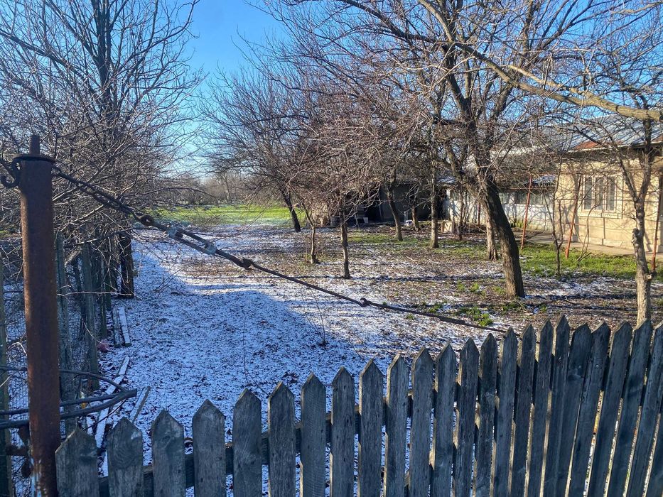 Casa cu 2000 mp teren, drum principal, utilitati, Cuza Voda - Calarasi