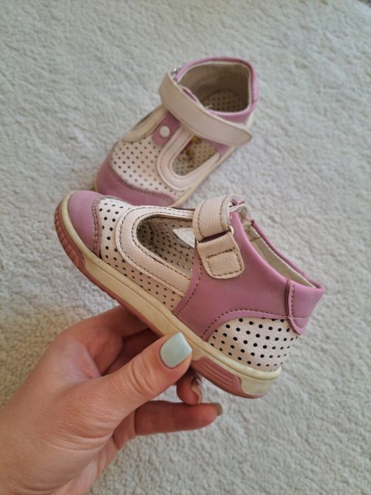 Бебешки/детски сандали 21