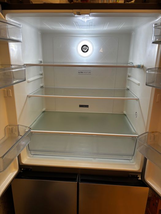 Продам новый холодильник side by side