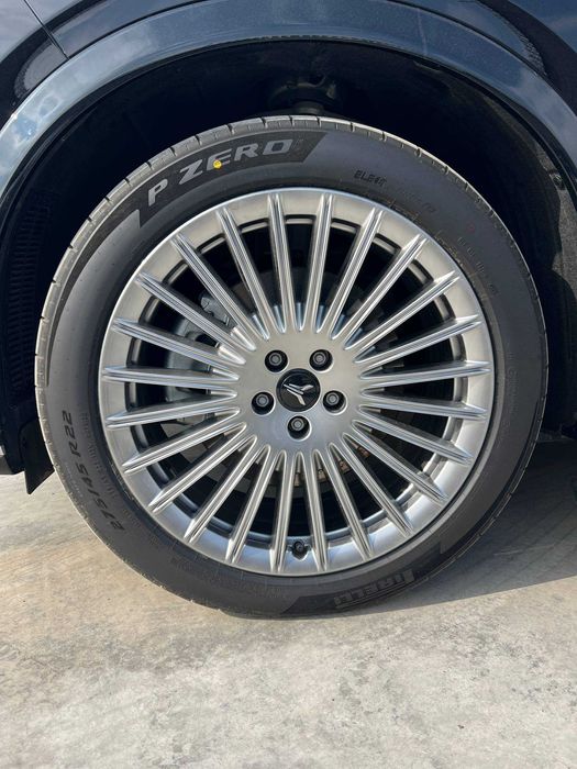 VOYAH Taishan Max Plus Pozitsiyada