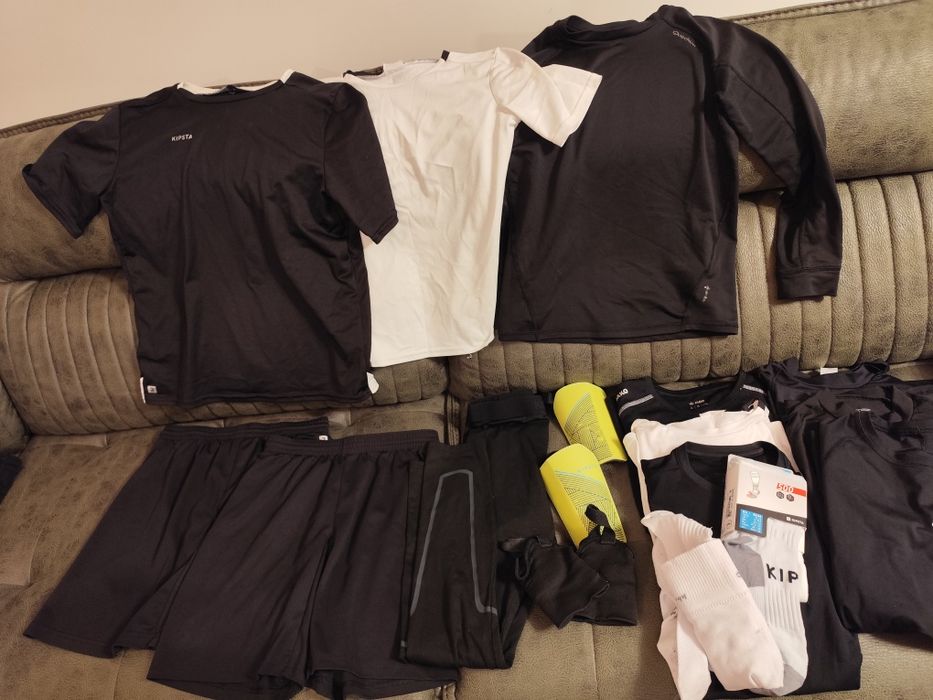 Футболни екипи 12-15год.