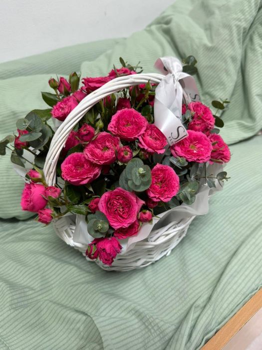 Продам кустовые розы