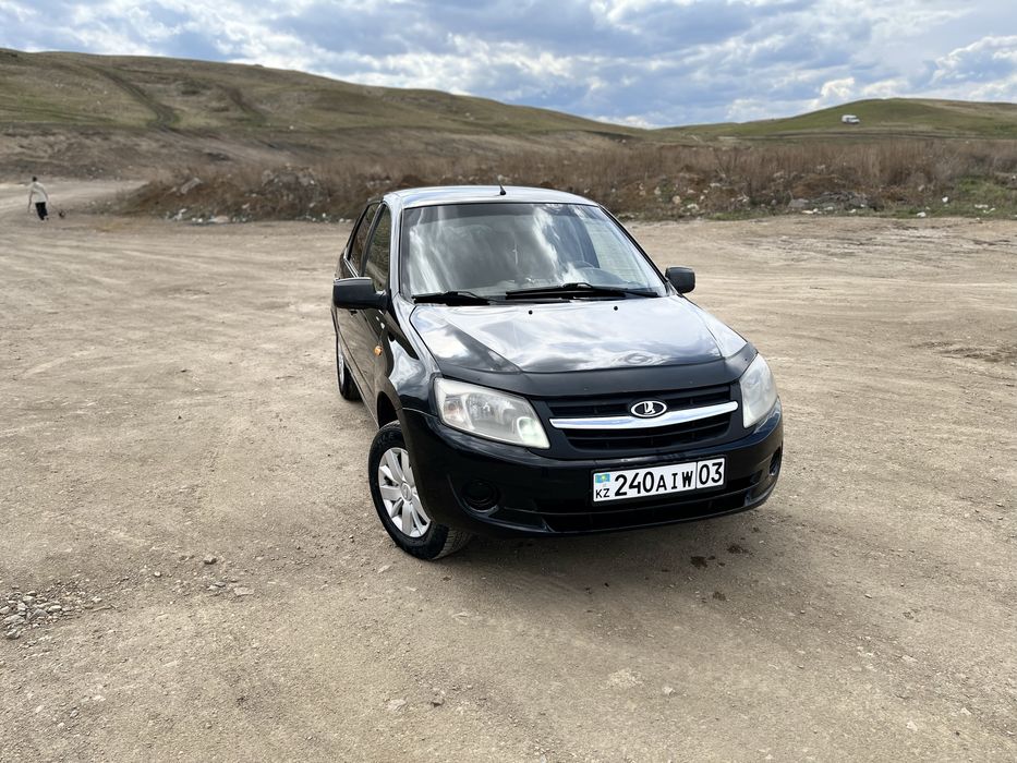 Продам машина лада гранта