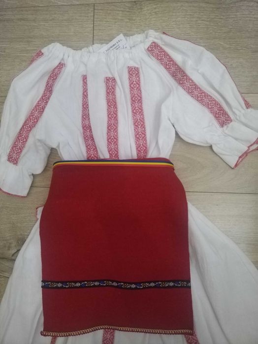 Costume populare pentru fete 1-14 ani