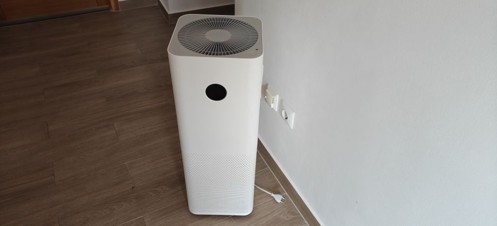 Purificator aer Xiaomi Mi Purifier Pro