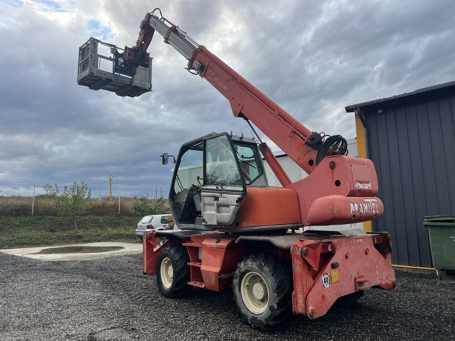 Inchiriez Manitou/Merlo