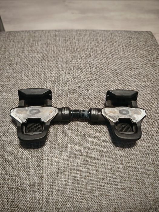 Pedale bicicleta cursiera carbon Look Keo TI titan 180 grame