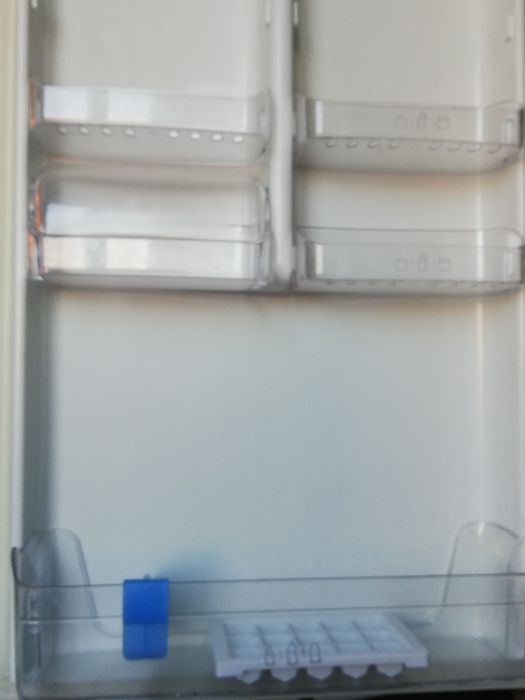 Холодильник LG в отличном состоянии