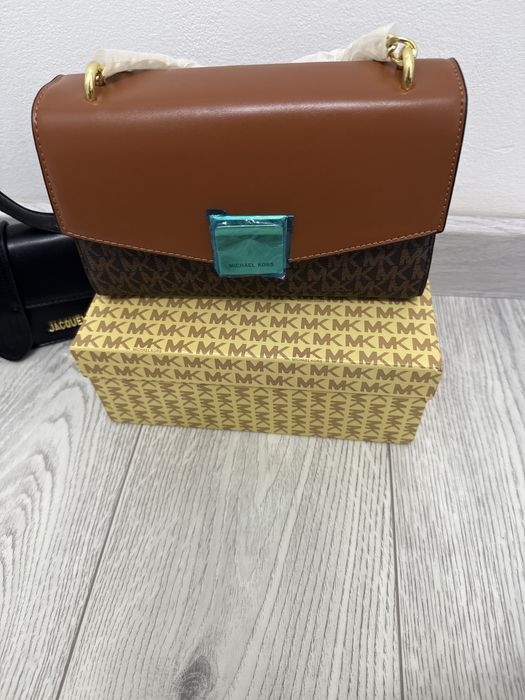 Сумки каждый 5000 тг