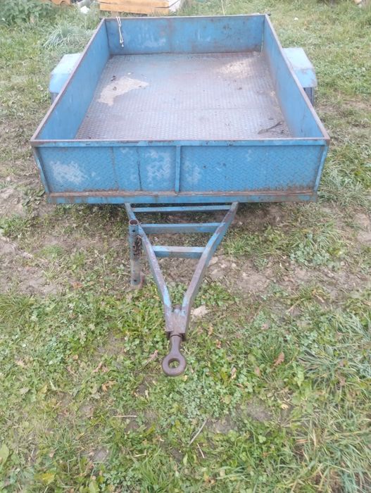 Tractoraș 4x4 articulat