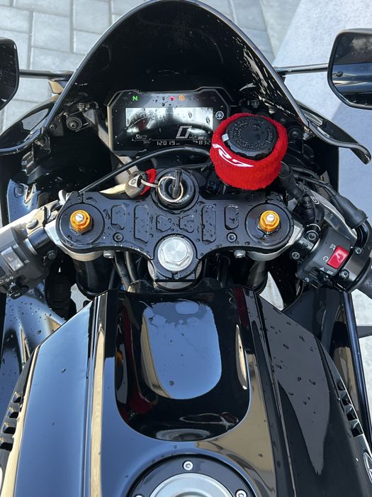 Yamaha yzf r7 (35kw nu mt07,duke,hornet,naked)