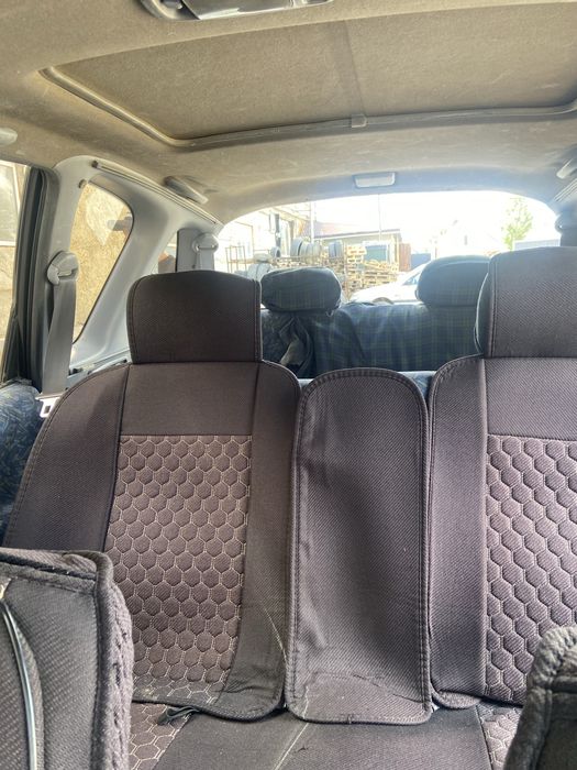 Продам машину Тойота Ипсум