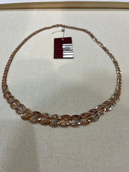 Элегантное колье из золота 585 пробы