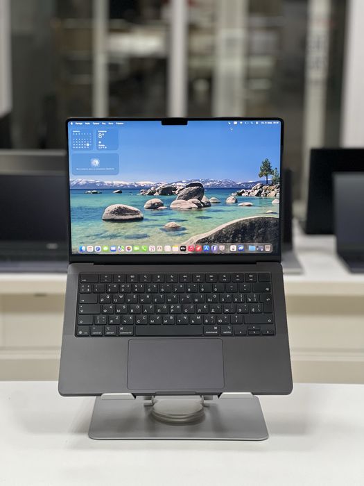 Macbook Pro 14 | M5 | 5 циклов зарядки