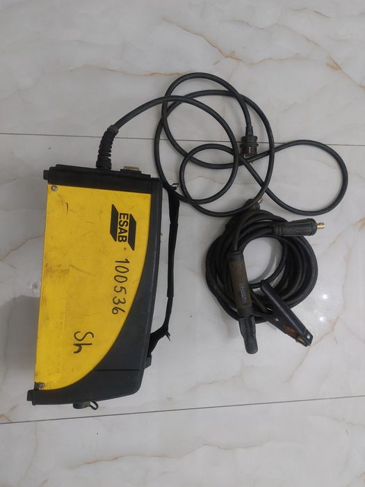 Aparat sudura esab caddy arc 200i