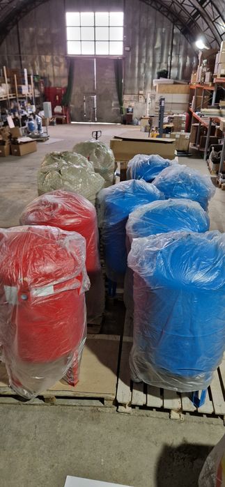 Мембраный бак для систем отопления и водоснабжения 500 л., 10 бар