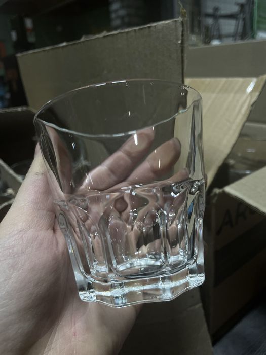 Продам стаканы по оптовой стоимости, срочно!