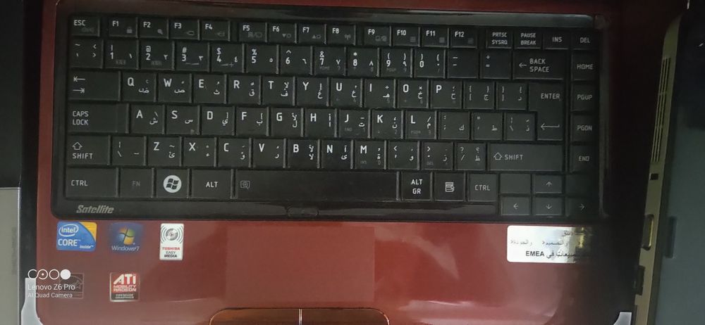 4 лаптопа старички модели но работещи за преинсталиране са и четирите