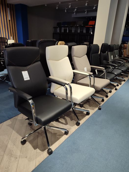 Офисное кресло модель Florida. Kreslo raxbarlar uchun. Garantya bor