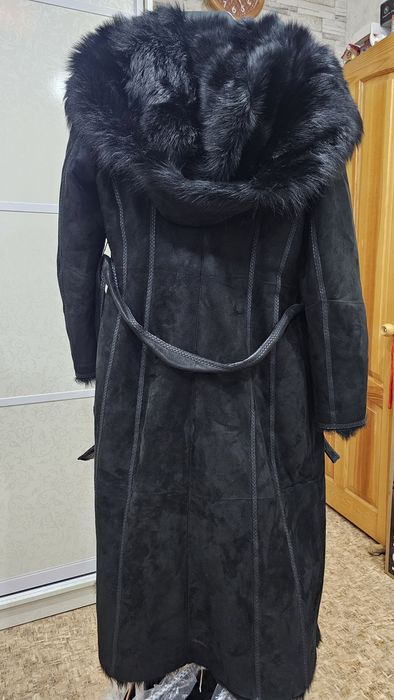 Продам женскую дубленку