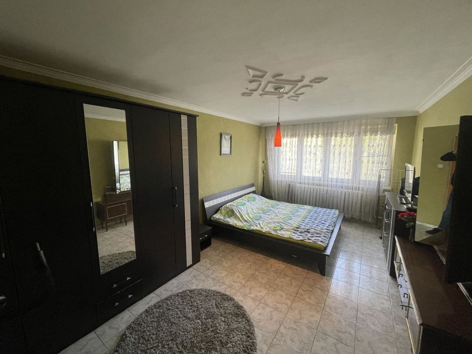 Продава се Тристаен апартамент в София, Надежда 2 - 95 кв.м за 2179 €/кв.м - Снимка #4