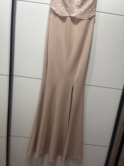 vand rochie de seara