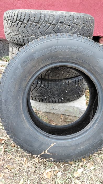 Продаются шины размер 225,70,16