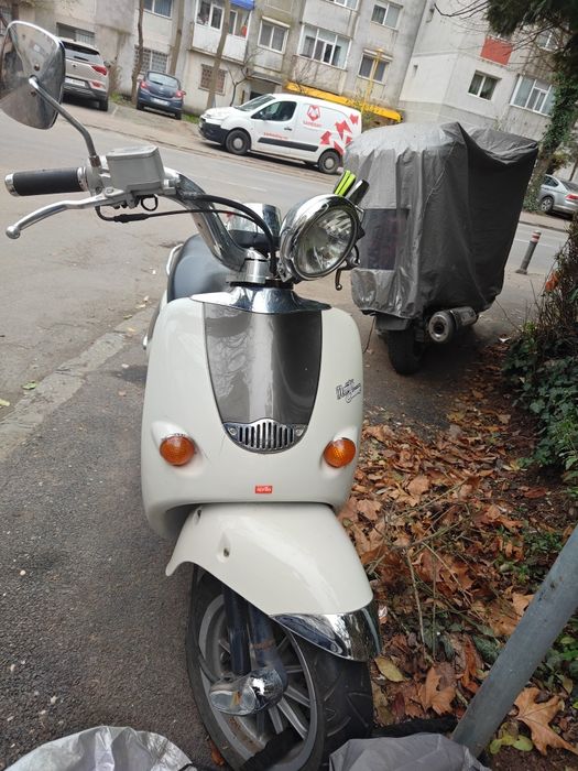 Scuter Aprilia Mojito 49cc