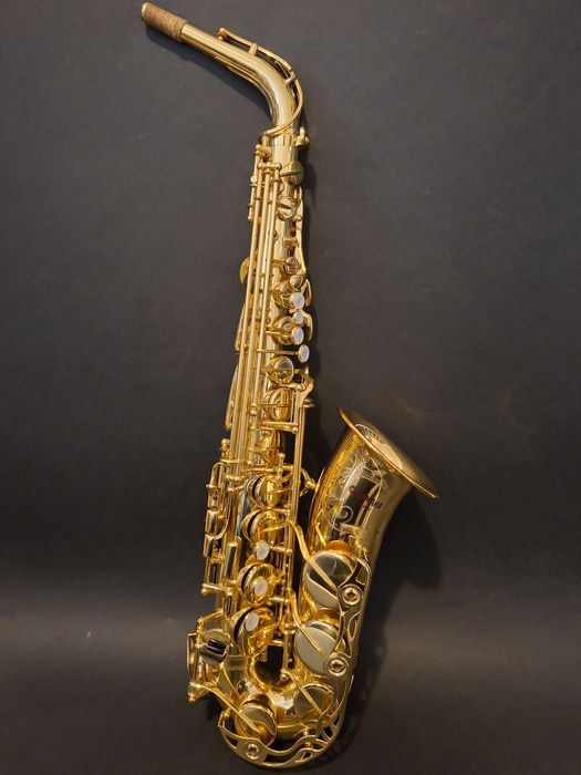 Saxofon Yamaha YAS-62 PURPLE LOGO