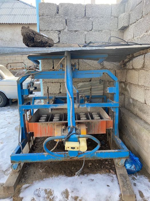 Шлакаблок апарат