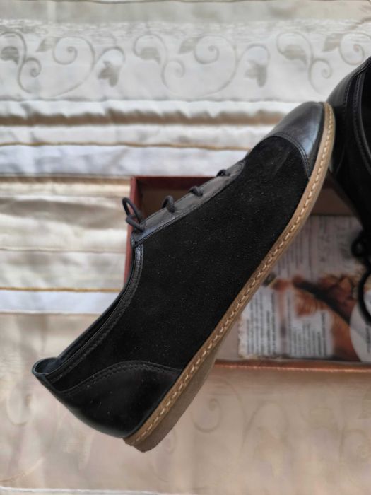 Елегантни дамски обувки