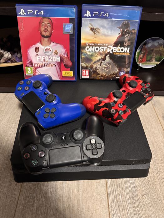 Vând ps 4 slim 1 tb