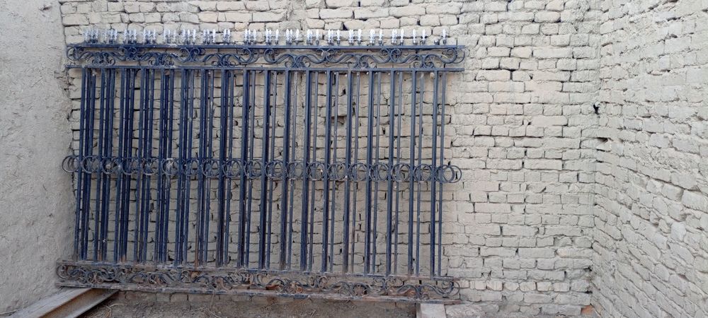 Panjaralarni sotamam. Shundan 70 Dona bor.