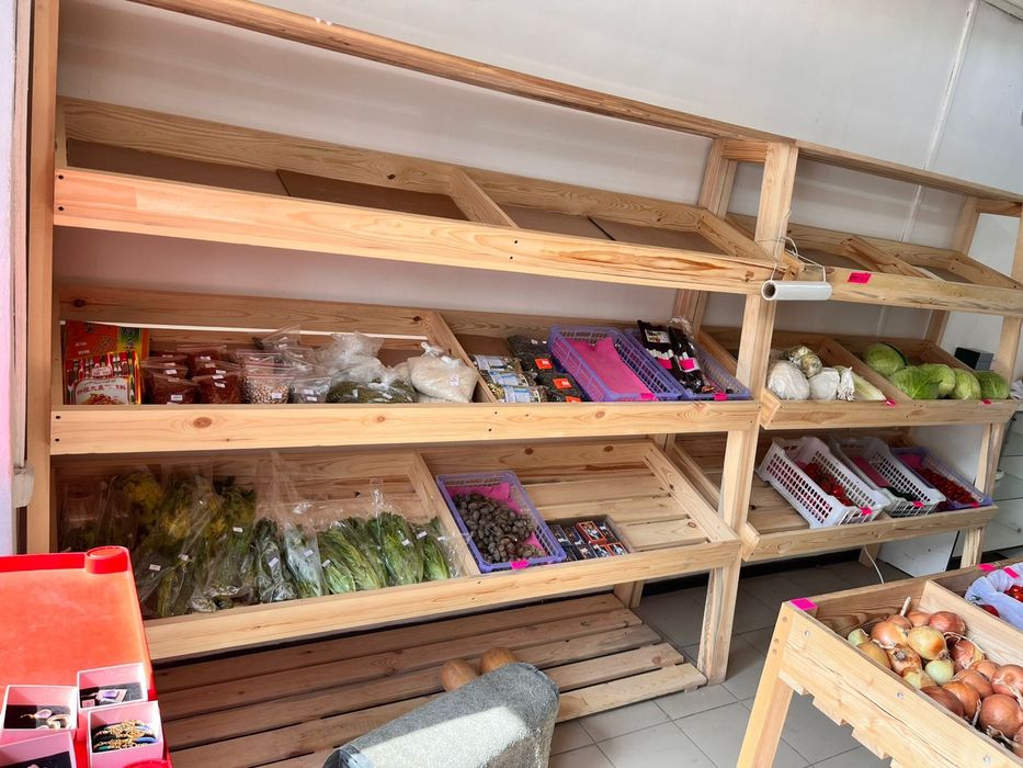 Овощные полки...