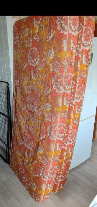 Кровать двуспальная