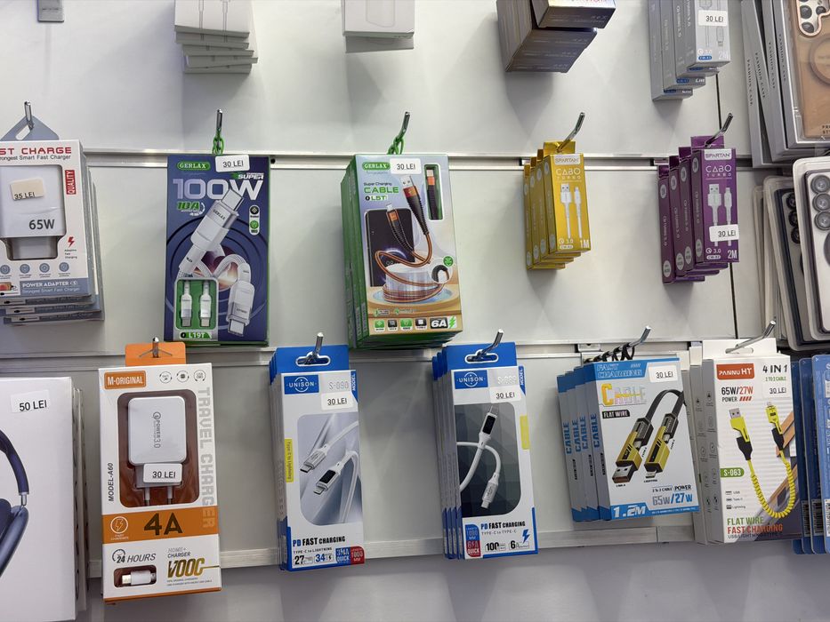 Adaptoare, cabluri, huse, foli sticla/silicon, Powerbank