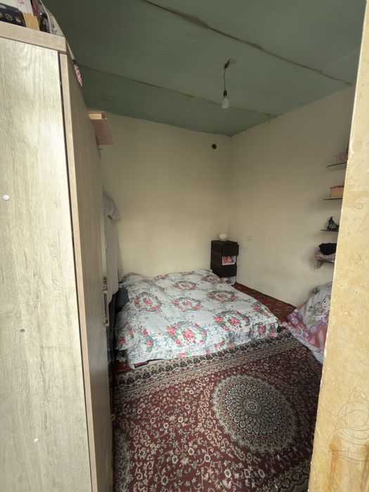 Qorasoaroyd 1.1 sotiq uchaska sotiladi srochno