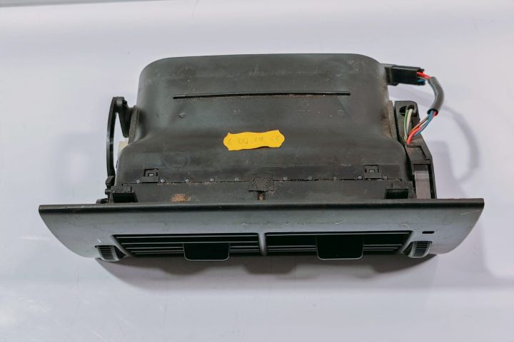 Grila Ventilatie  8376150 BMW Seria 5 E39 (facelift) seria