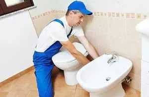 Сантехник Чистка канализации на кухне Прочистка труб унитаза