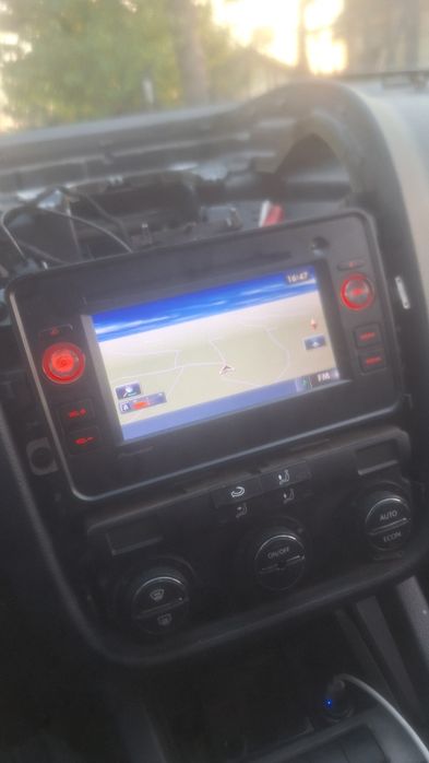 Продавам мултимедия Pioneer за νw golf 5/6,passat b6/7,touran, 1/2