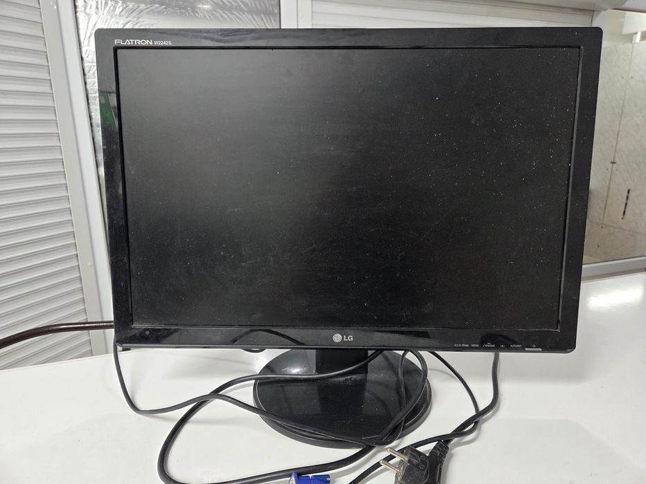 Монитор Flatron W2242S